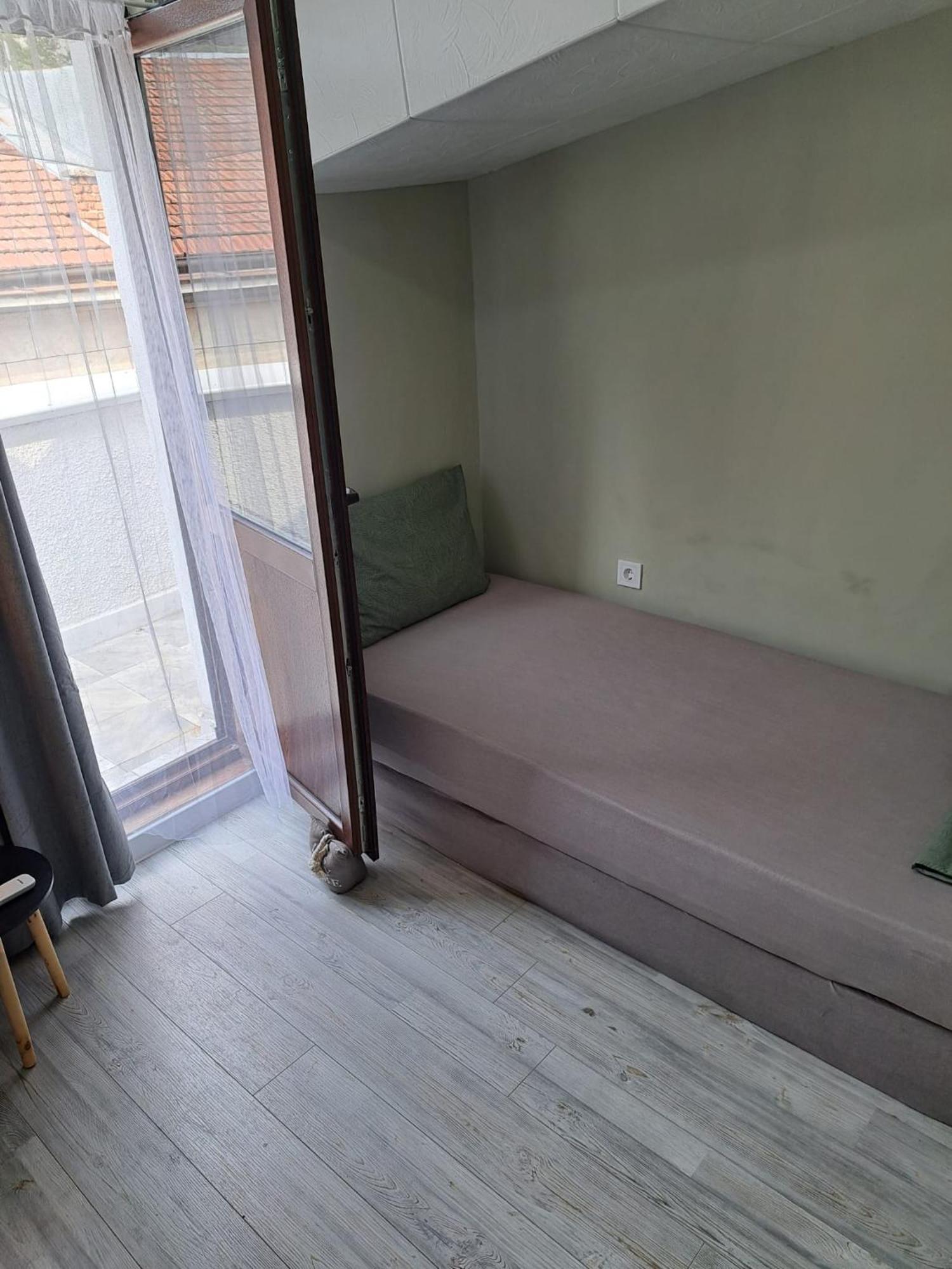 Downtown - Han Teo Suites - Center Plovdiv - Kapana Art District מראה חיצוני תמונה